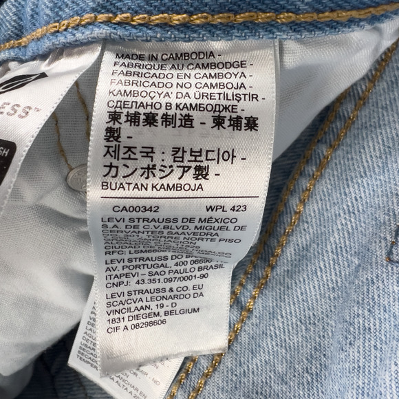 Levi's Premium 501 Light Wash Denim Retro Shorts Women's Size 30 Y2K 100% Cotton - Picture 8 of 11